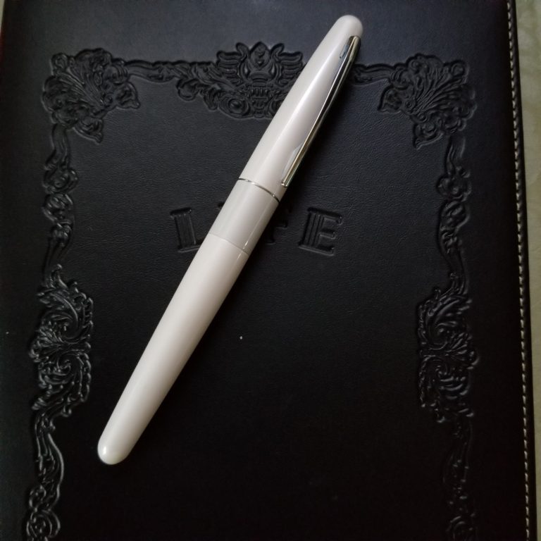 コクーン　Ｆ　＆　月夜